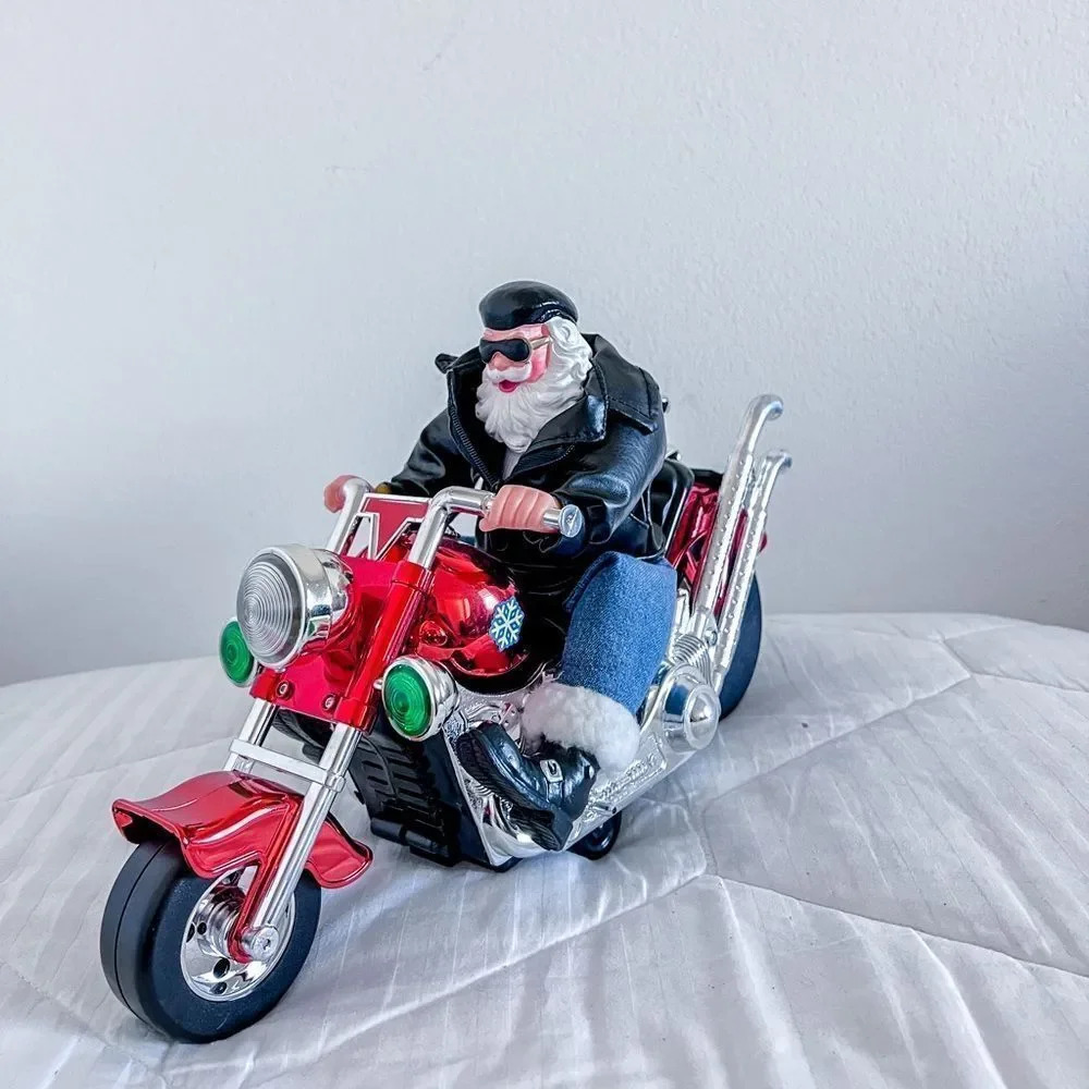Mervyn's Santa Claus on Harley Born to Be Wild‎ Festive Christmas Decor